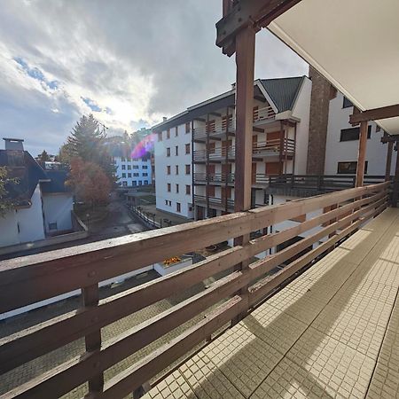 Hostdomus - Il Cerbiatto Apartment Sestriere Exterior photo