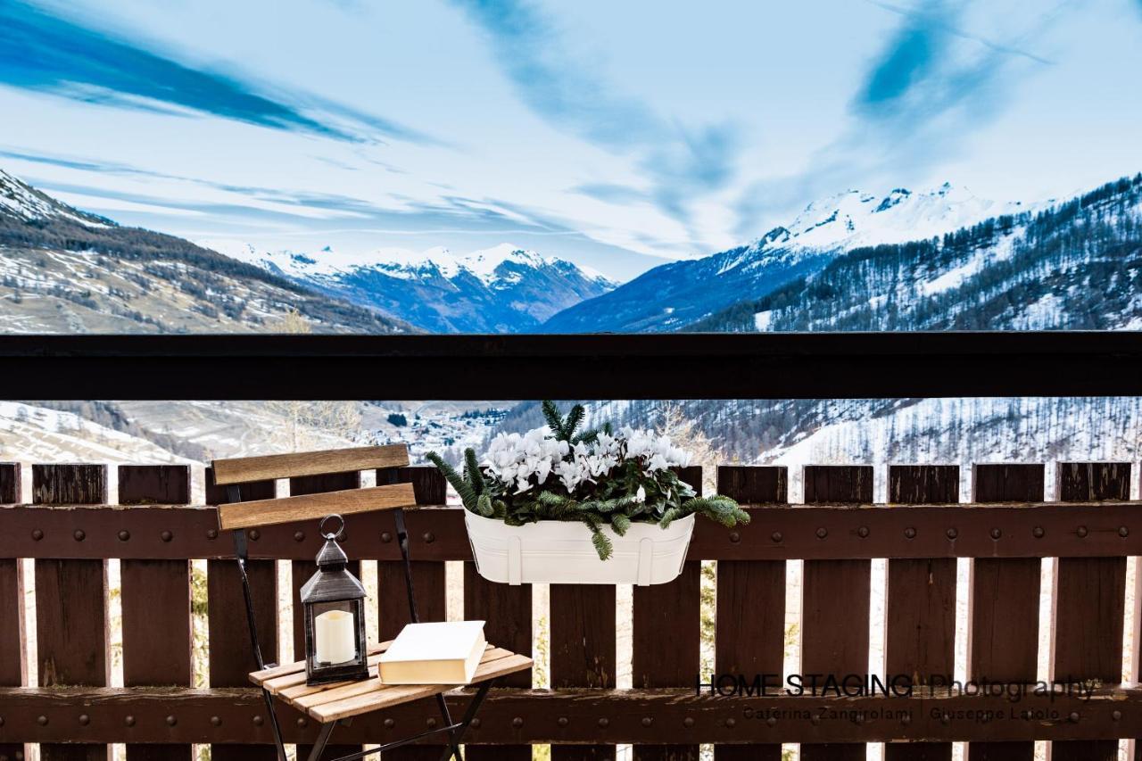Hostdomus - Il Cerbiatto Apartment Sestriere Exterior photo