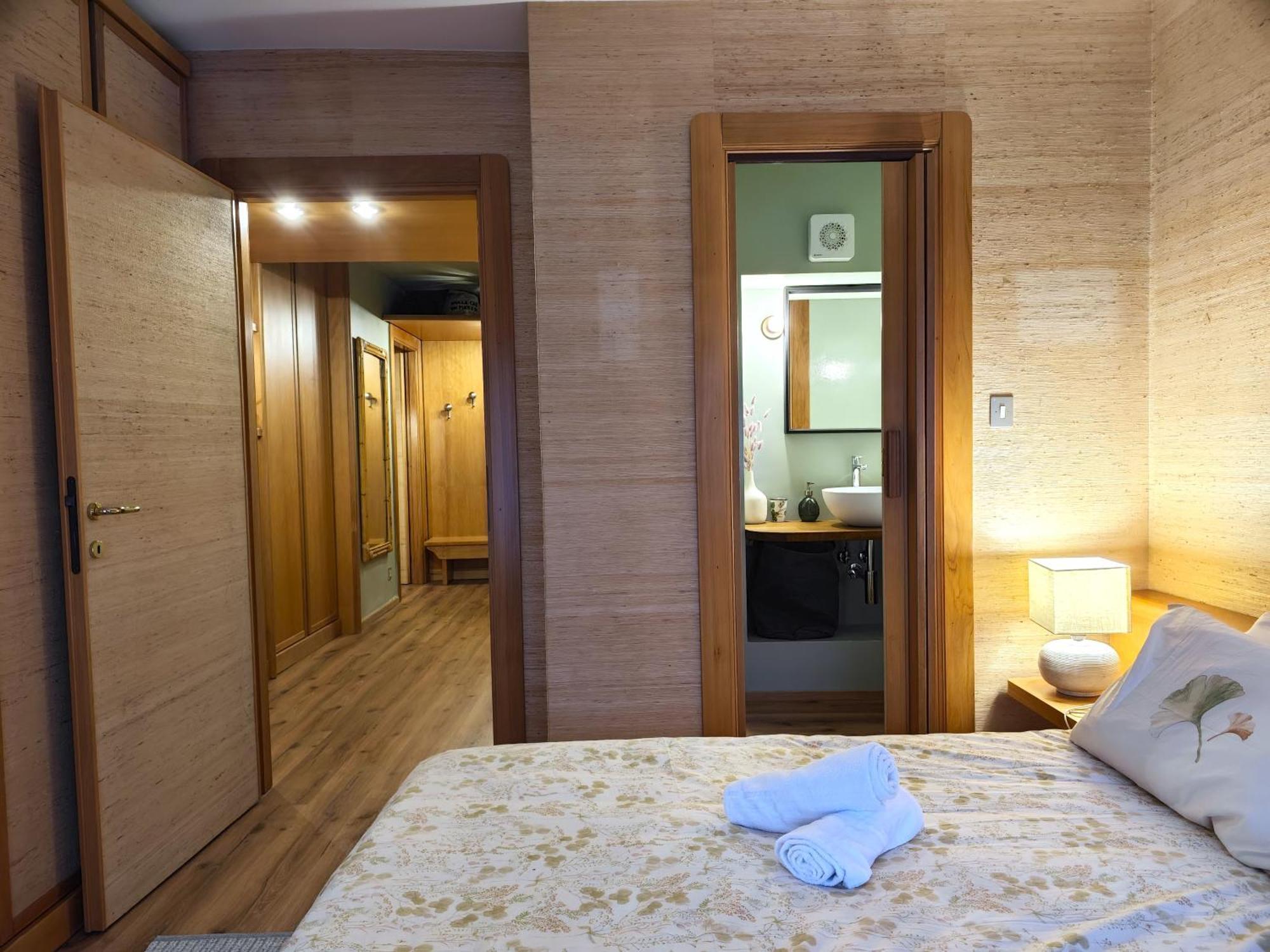 Hostdomus - Il Cerbiatto Apartment Sestriere Exterior photo